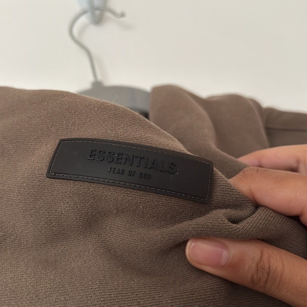 Essentials pullover hoodie - Picture 5 of 7